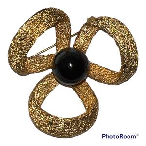 Vintage 1950’s brooch